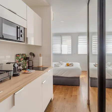 Modern And Renovated Next To The Croisette And Palais Des Festivals Cannes