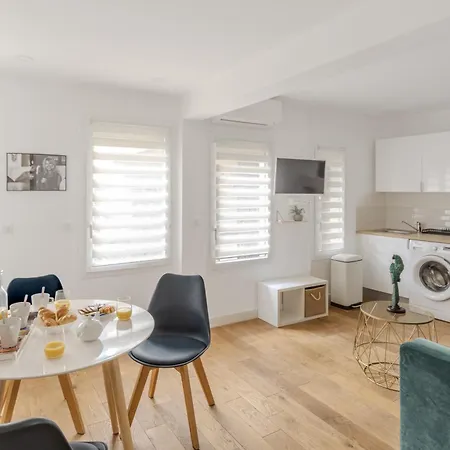 Modern And Renovated Next To The Croisette And Palais Des Festivals