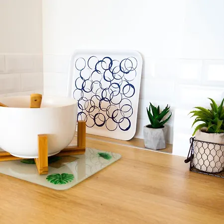 Modern And Renovated Next To The Croisette And Palais Des Festivals Apartment *