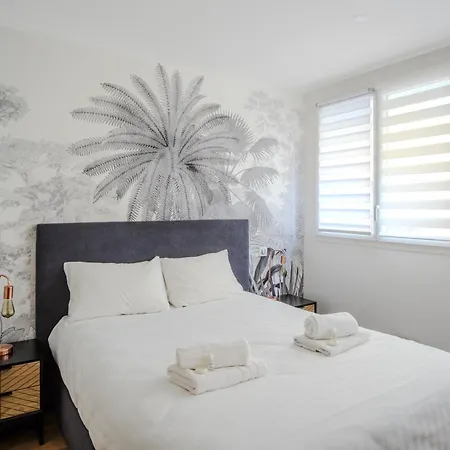 Modern And Renovated Next To The Croisette And Palais Des Festivals Apartment *